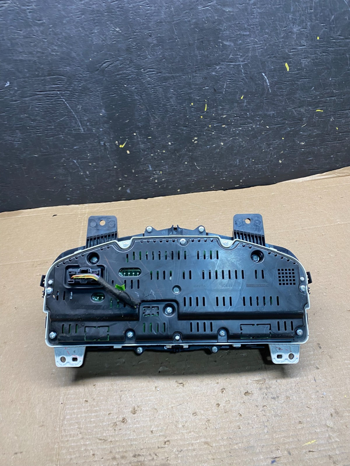 2015 Lincoln MKT Speedometer Instrument Gauge Cluster r2819 DG5