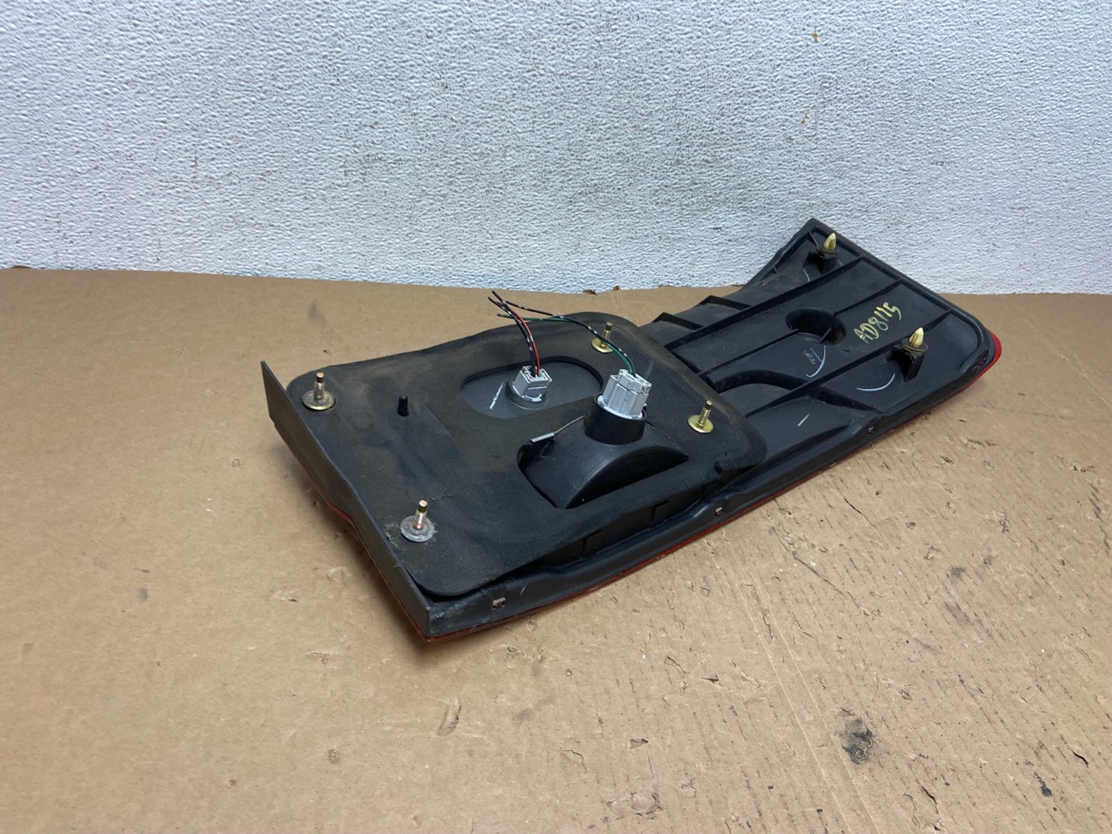 1999 2000 2001 Honda Odyssey Right Passenger RH Tail Light Inner AD8115 LK5