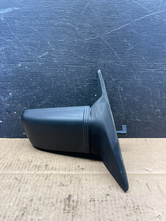 1987 Mitsubishi Tredia Right Passenger Side View Door Mirror R9340 PS0