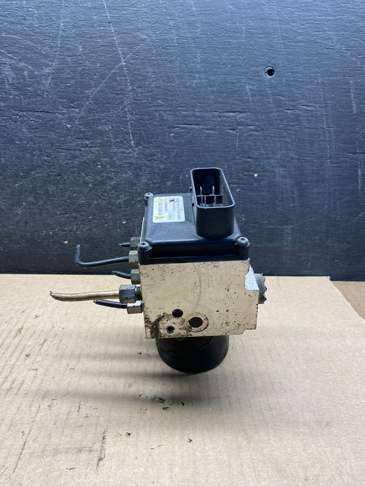 2005 2006 2007 Ford F250 F350 SD ABS Anti Lock Brake Pump Module AG9689 DG2