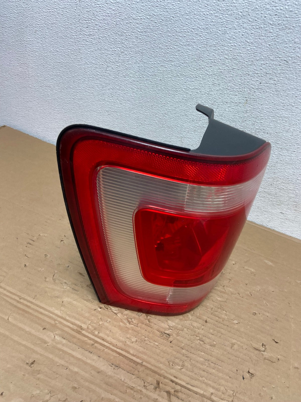 2008 to 2012 Ford Escape Left Driver LH Side Tail Light AD4305 LK2