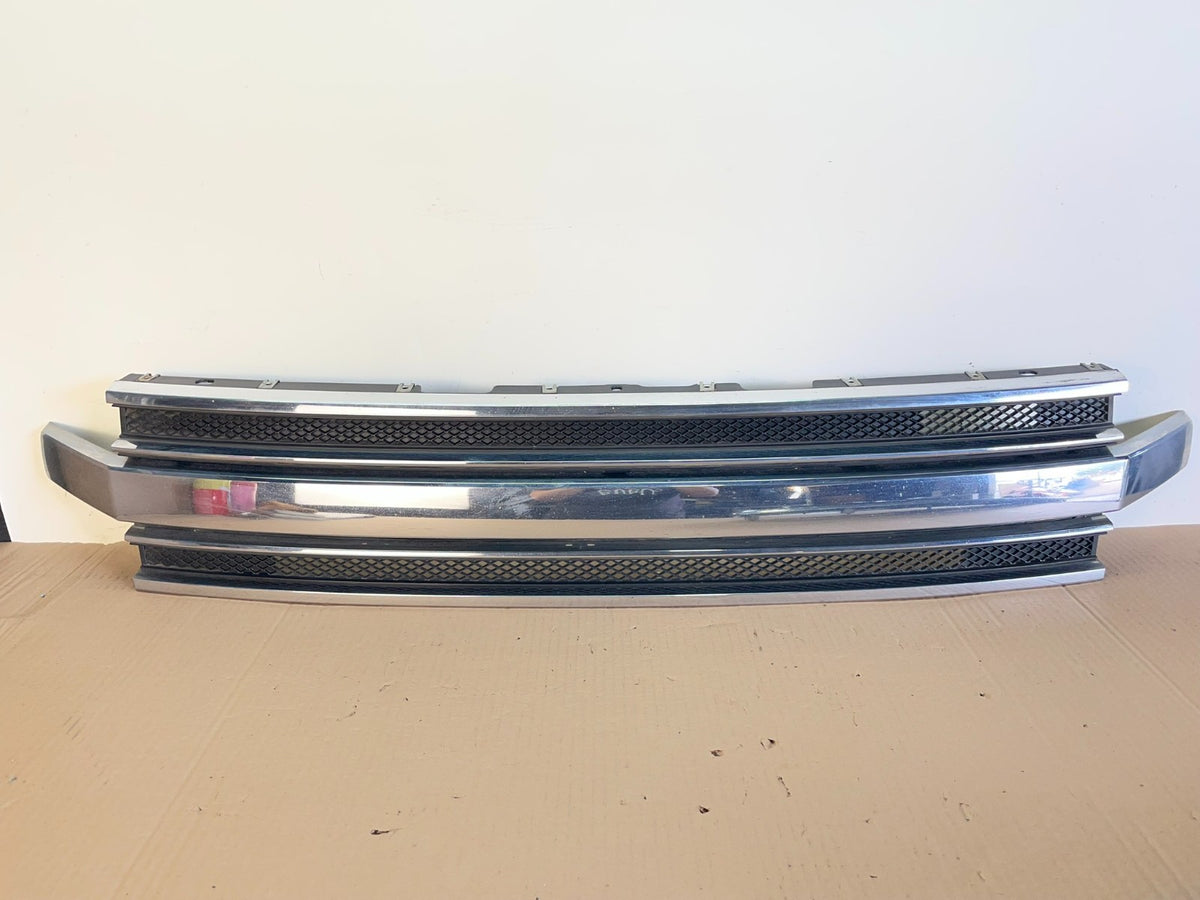 2013 to 2019 Ford Flex Front Upper Chrome Grille Grill AH6537 DG0