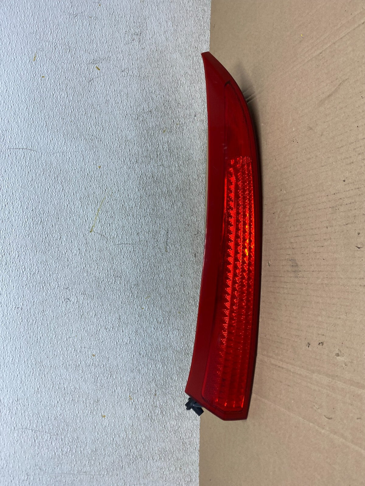 2003 to 2006 Volvo XC90 Left Driver LH Side Upper Tail Light OEM J7769 DG0