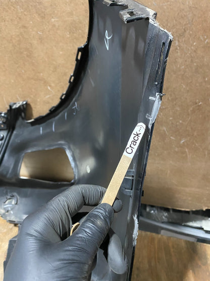 2014 to 2018 Jeep Cherokee Front Bumper Cover Plastic AE36517