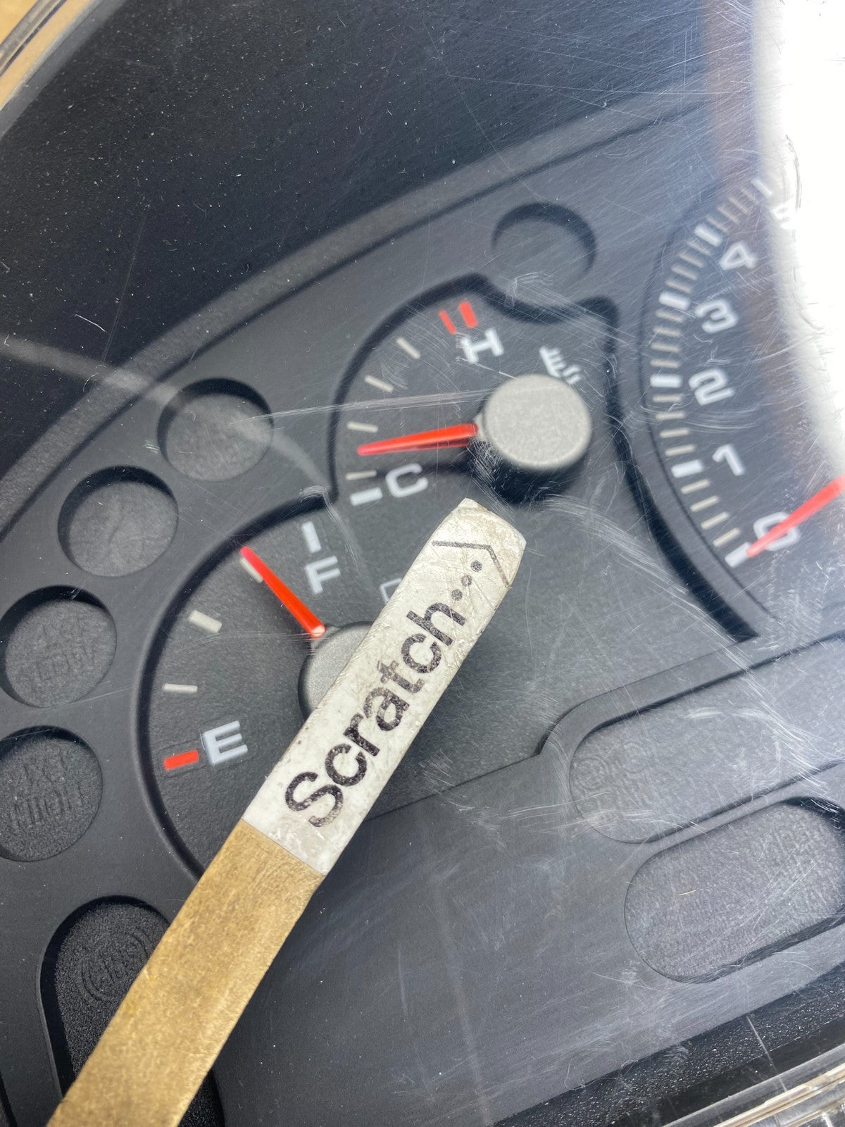 2004 2005 Ford Explorer Speedometer Cluster Gauge ad1663 DG2