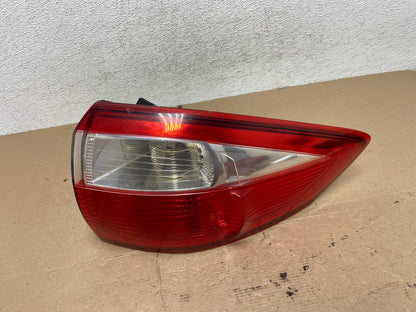 2013 to 2016 Ford C-Max Right Passenger RH Side Tail light AF4543 LK0