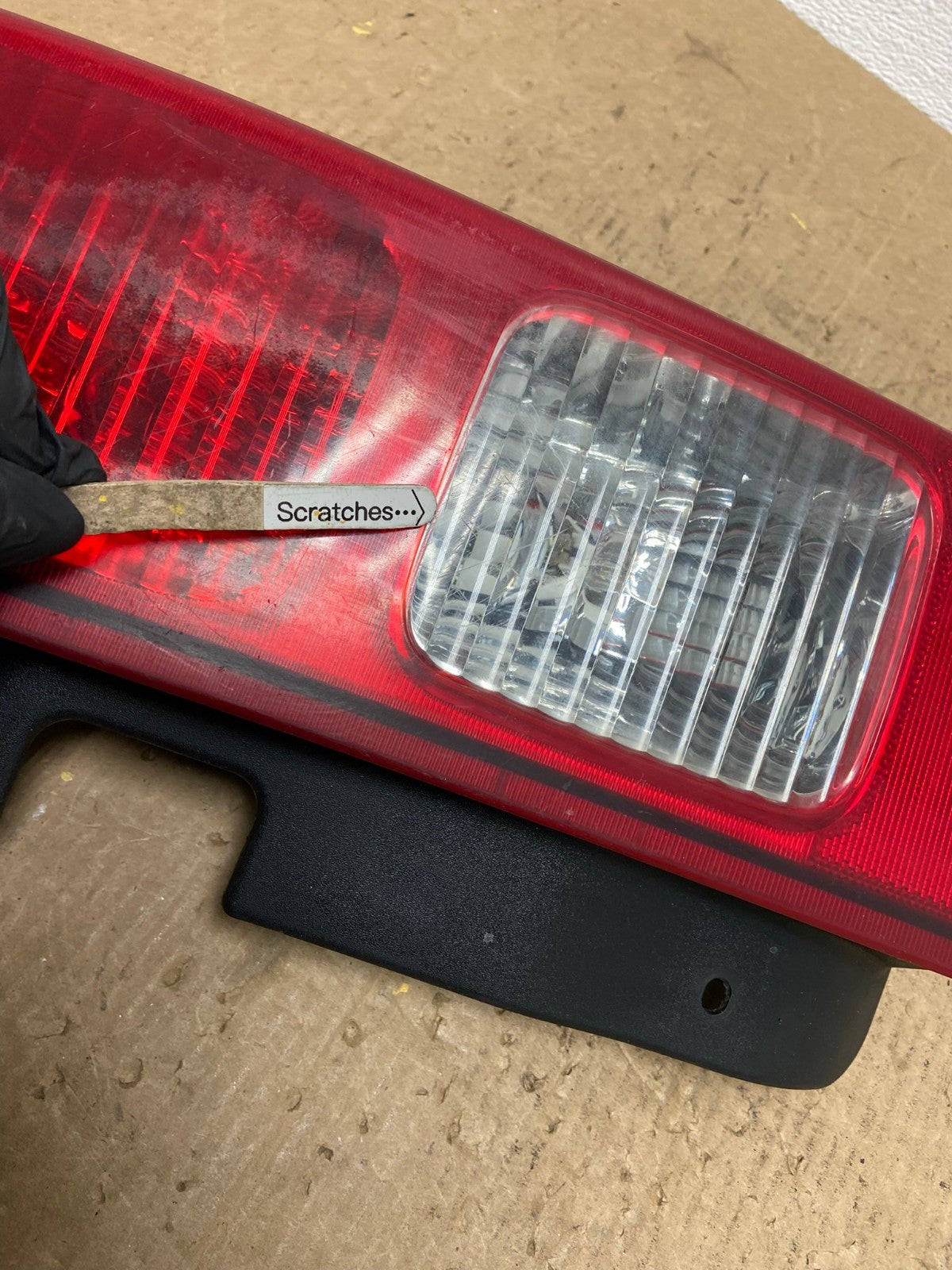 2006 to 2008 Hummer H3 Right Passenger Side Tail Light OEM AA1113 DW3