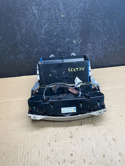 2003-2006 Mercedes W211 E320 E500 Climate Control A/C Heater Air Vent AC6733 DG5