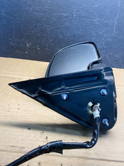 2003 to 2006 Gmc Yukon Right Passenger Turn Signal View Door Mirror AE8106 DG4