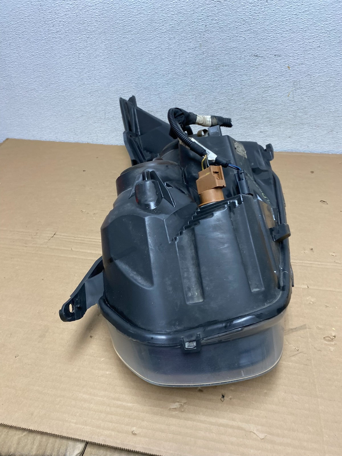 2015-2019 Ford Transit VAN Right Passenger Halogen Black Headlight AD4233 DW9