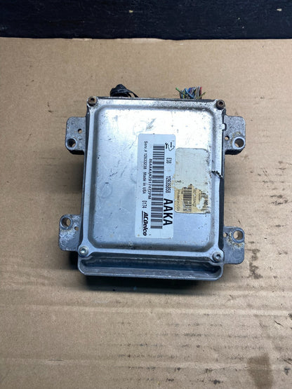 2010 - 2014 Chevrolet Express Savanna Engine Computer ECM ECU AE2104 DW1