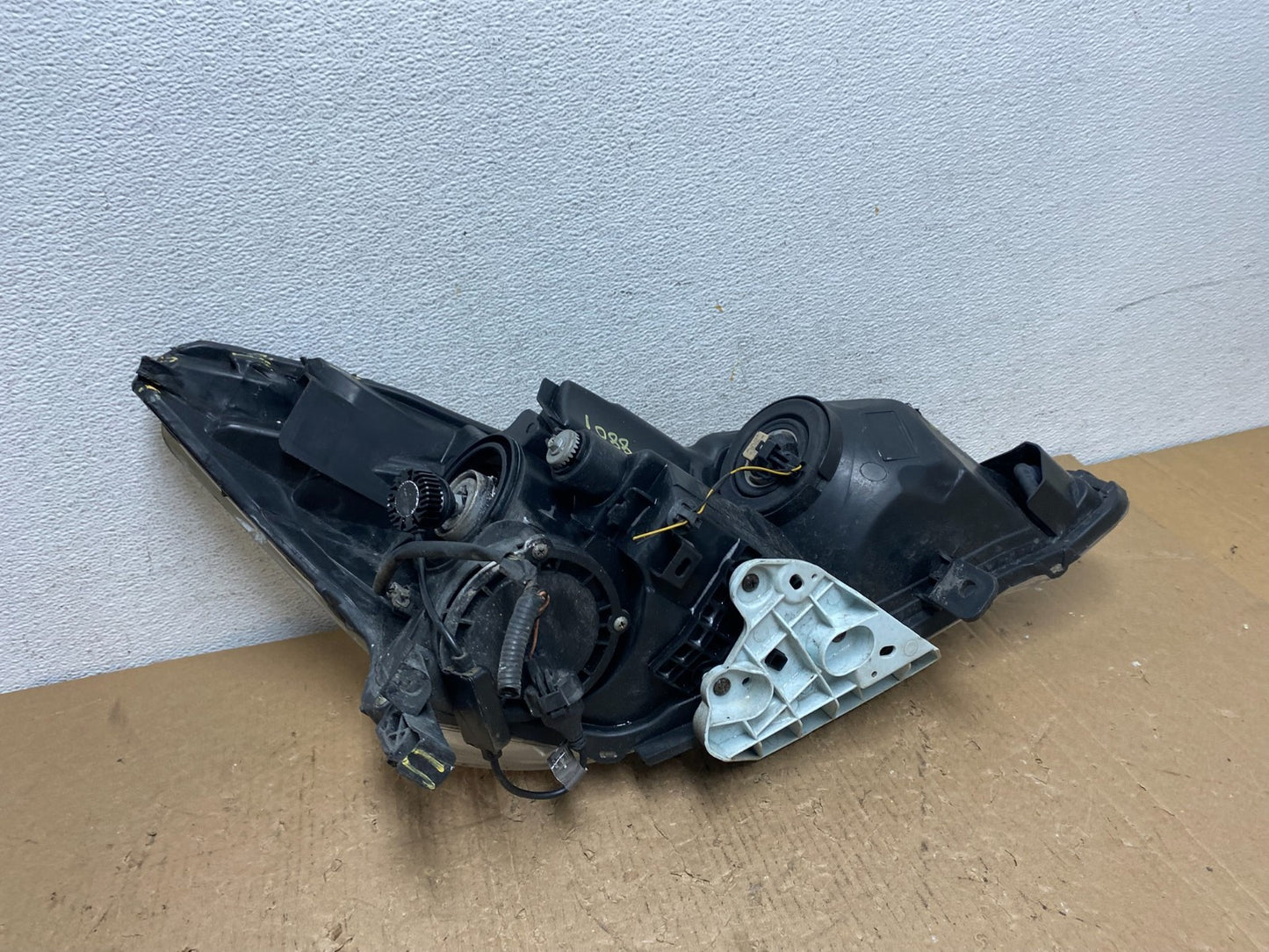 2013 2014 2015 Nissan Altima Left Driver LH Side Halogen Headlight AD8801 DW10