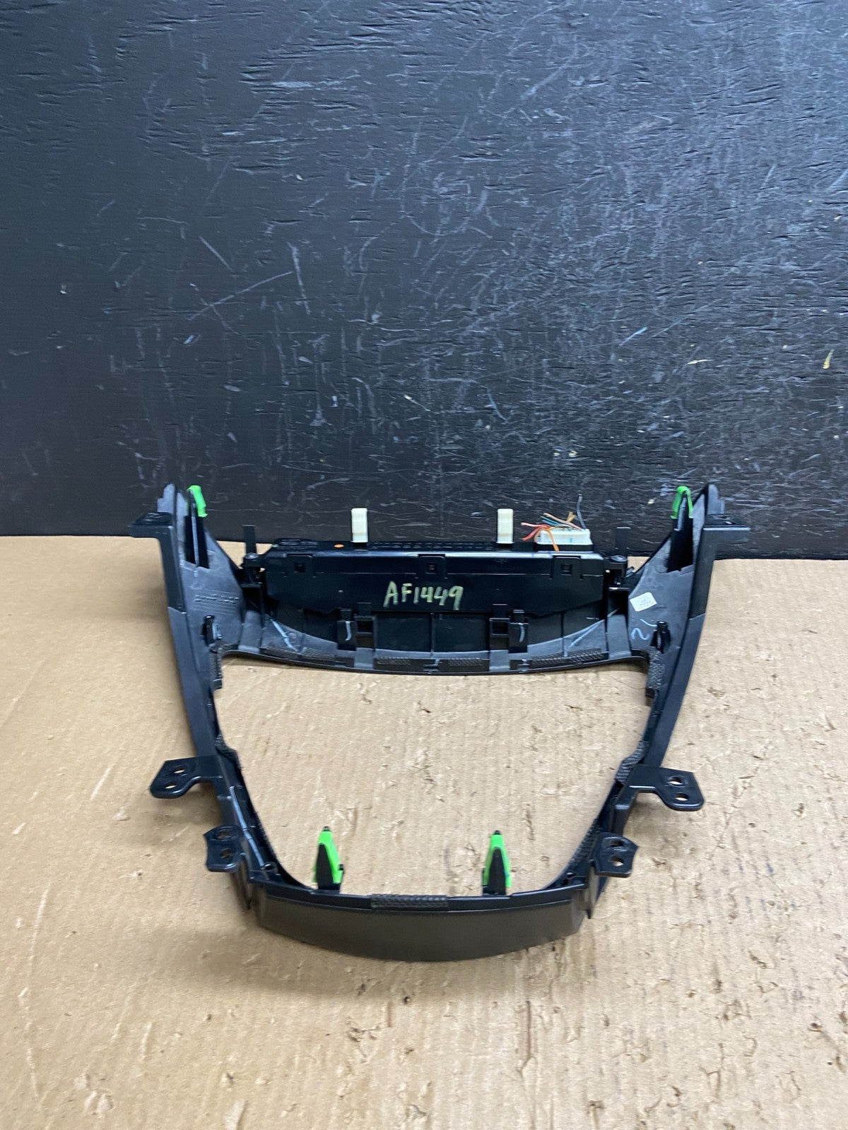 2011-2013 Hyundai Elantra Dash Radio Bezel Clock Display Trim AF1449 DG4