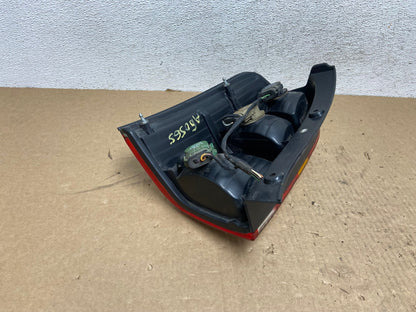 2001 to 2007 Ford Escape Right Passenger RH Side Tail Light AG0562 LK3