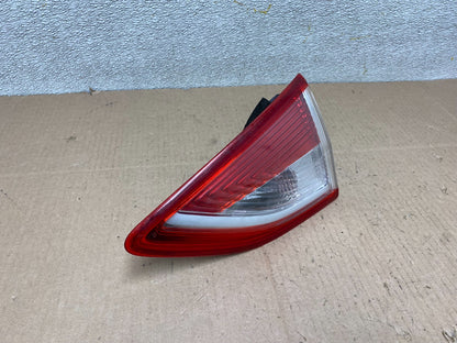 2013 to 2016 Ford Escape Right Passenger RH Side Inner Tail Light OEM W0744 DW2
