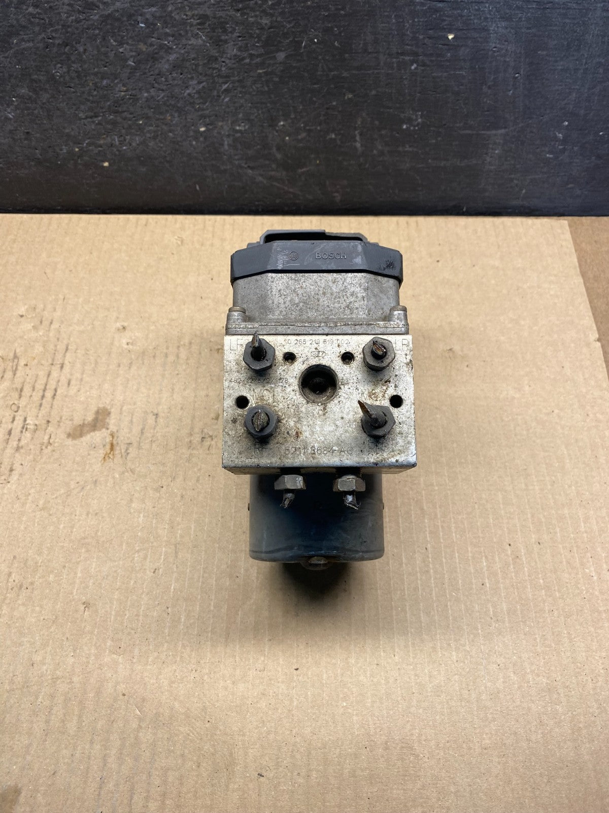 2004 2005 Dodge Durango ABS Anti Lock Brake Pump AG9752 DG1