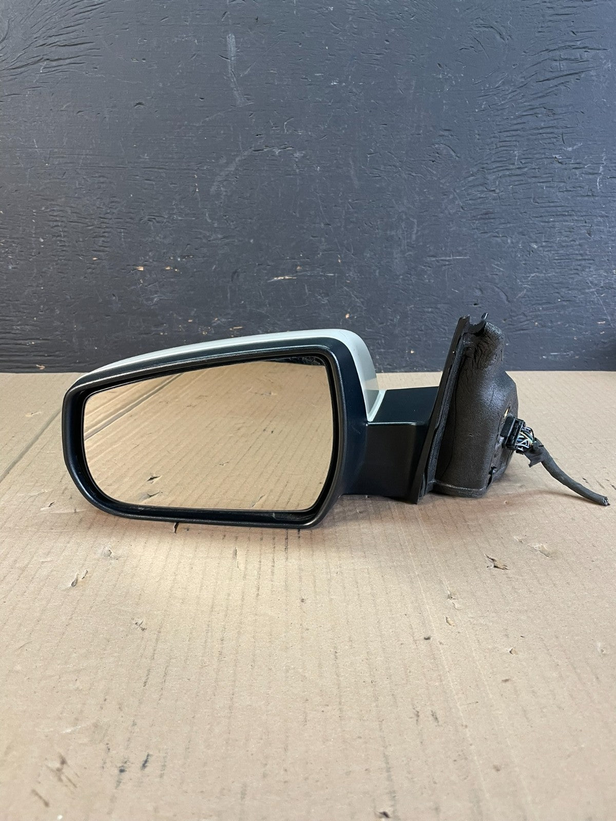 2013 2014 2015 Chevrolet Malibu Left Driver View Door Mirror AD8641 DW7