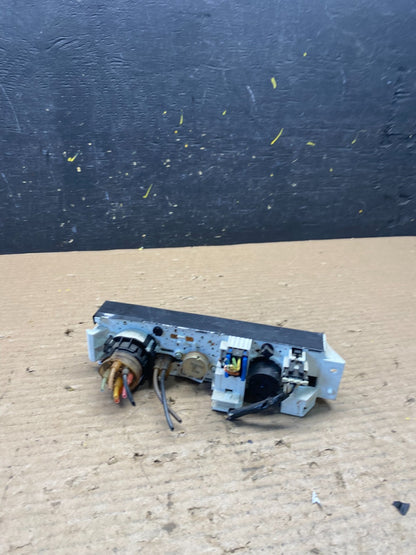 2001 - 2007 GMC Chevrolet Express 1500 Climate Control A/C S3084 DG3