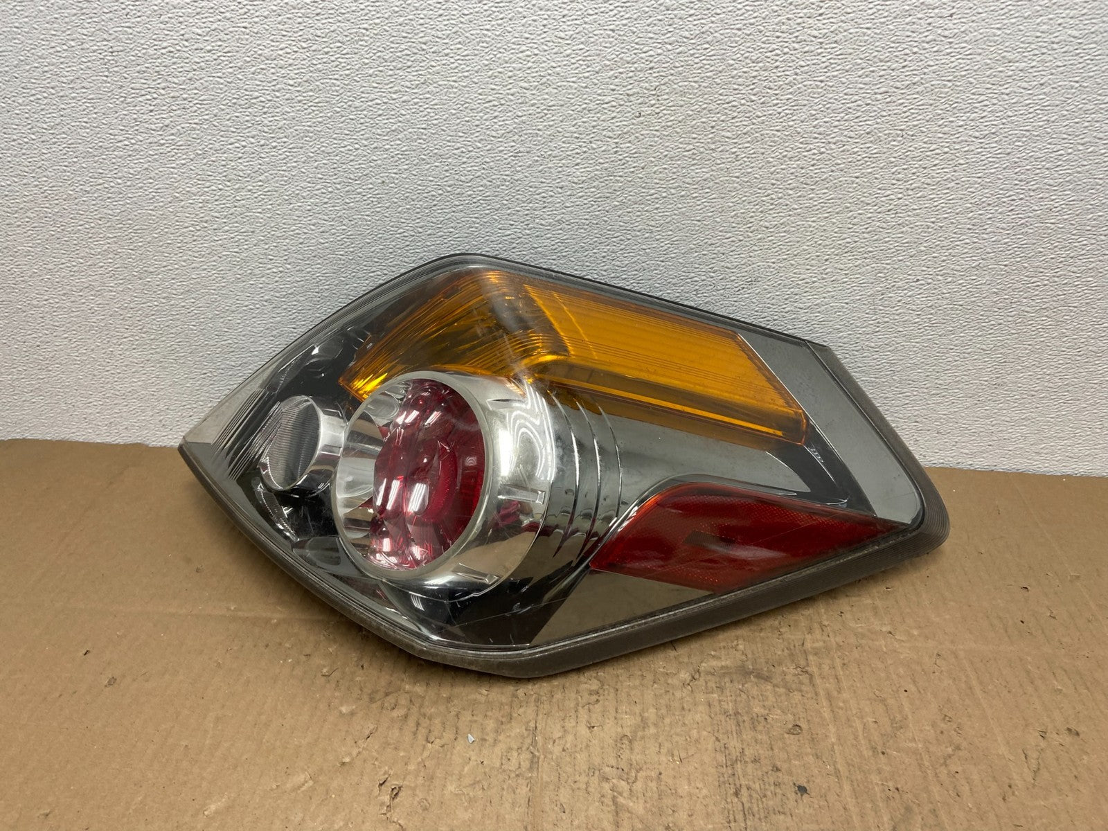 2007 to 2012 Nissan Altima Right Passenger Rh Side Tail Light OEM AB8478 DW0
