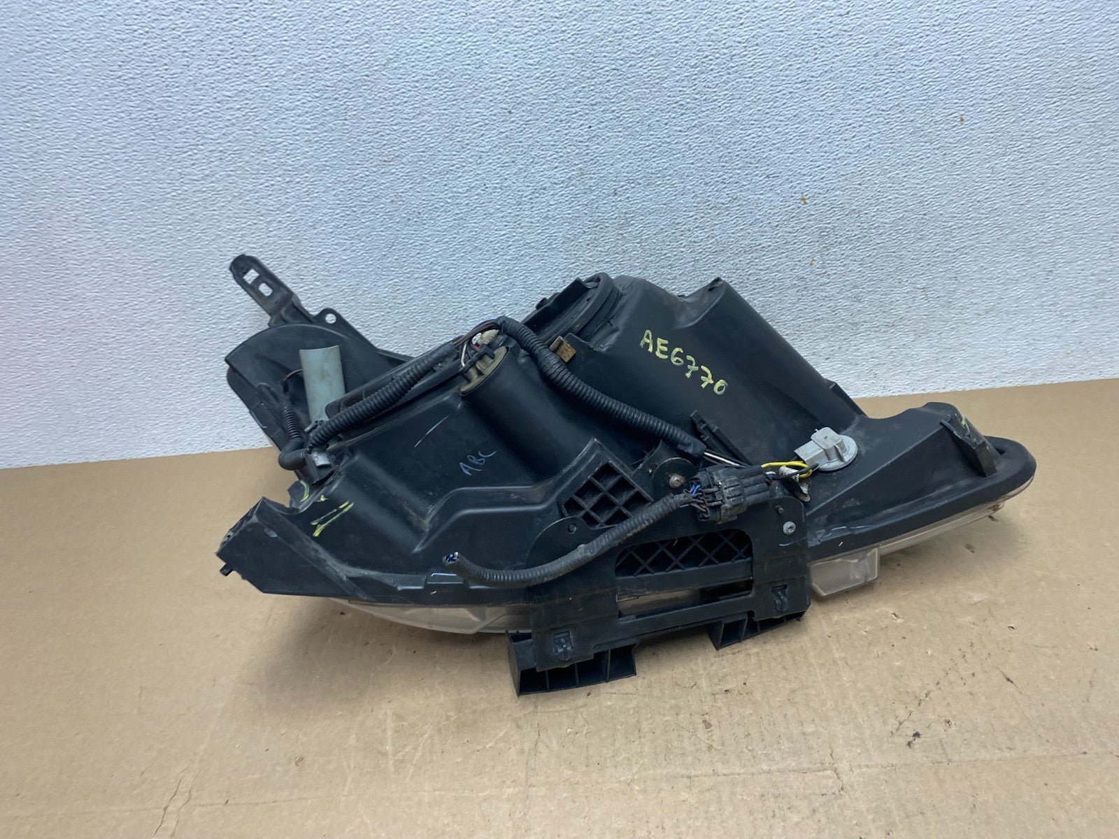 2013 - 2015 Nissan Sentra W/LED Halogen Left Driver LH Headlight AE6770 DW8
