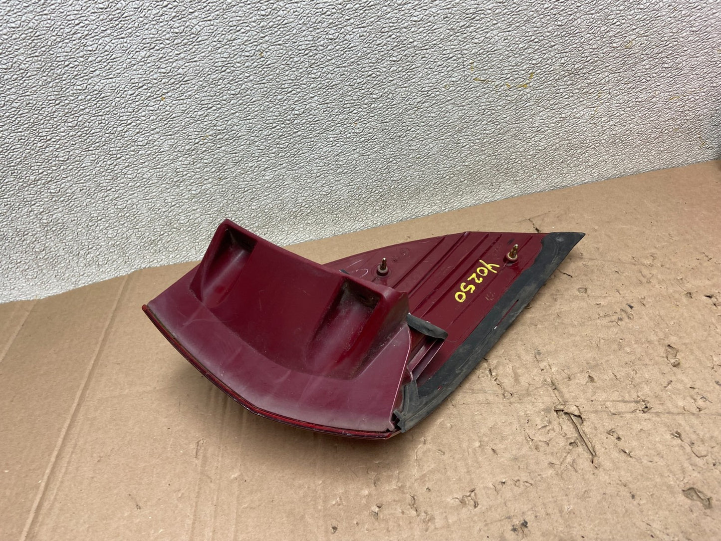 2004-2005 Toyota Sienna Right Passenger Rh Side Tail Light Oem Y0250 DW4