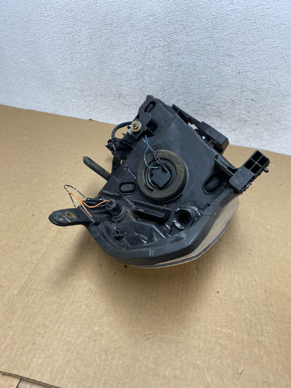 2008 to 2012 Nissan Versa Headlight Halogen Left Driver Lh Side AF9555 DW8