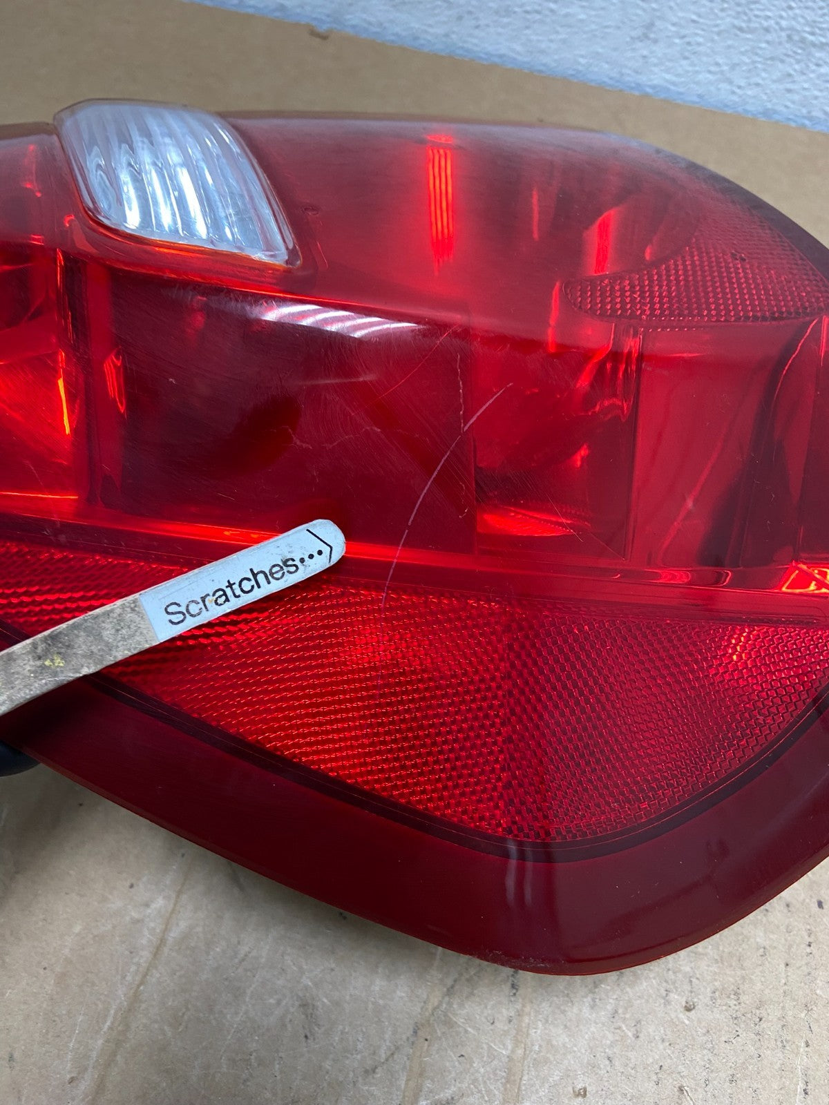2004 to 2008 Chevrolet Malibu Left Driver Lh Side Tail Light AD6055 DW3