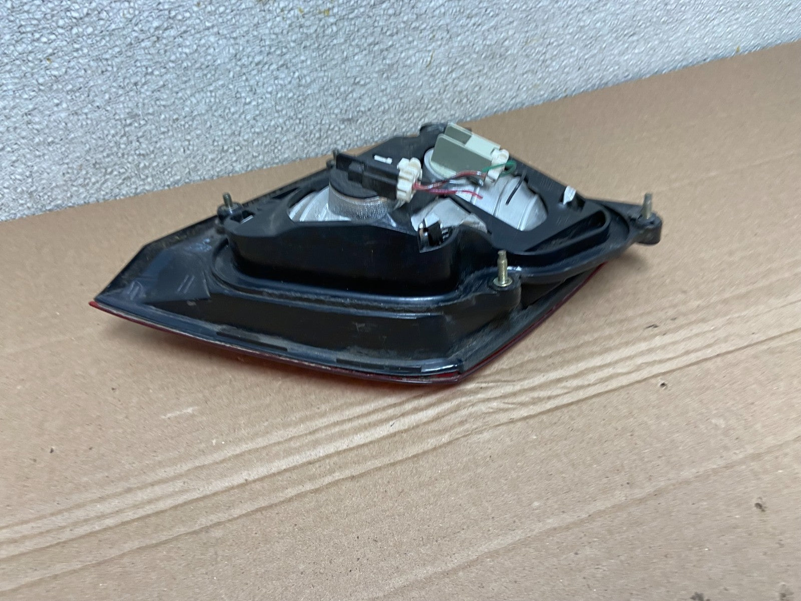 2002 - 2004 Infiniti i35 Inner Left Driver LH Side Tail Light OEM AB0954 LK4
