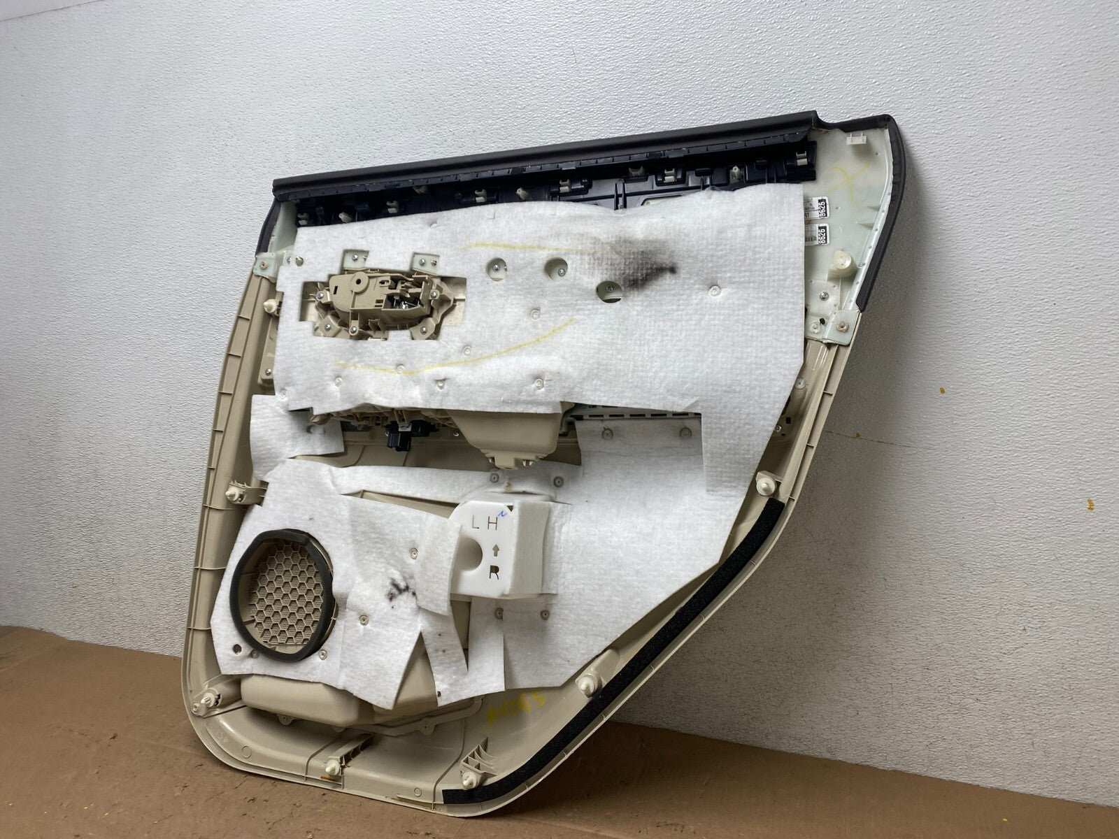 2015 to 2020 Nissan Murano Rear Left Driver LH Side Door Panel M4065 DG7
