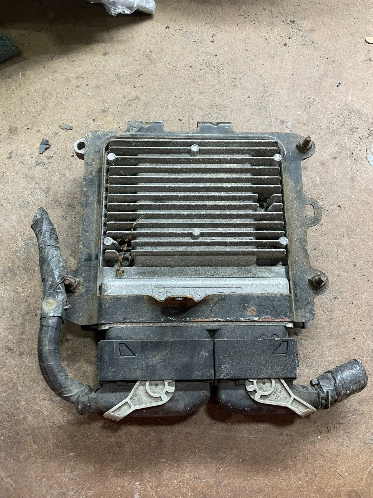 2007 2010 Jeep Compass Patriot 2.0L Engine Computer Module P05187823ae L1380 DG2