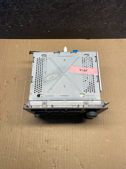 2002 2003 Chevrolet Envoy Trailblazer FM Radio Stereo CD Player AH1747 DG4