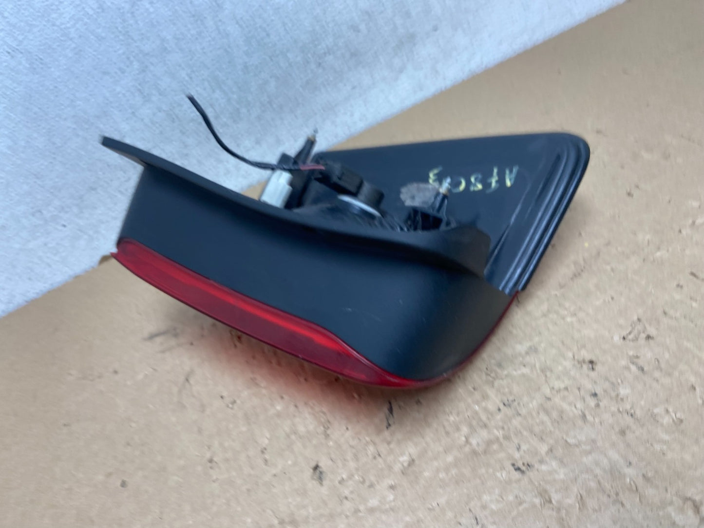 2008 to 2012 Ford Escape Right Passenger RH Side Tail Light AF8043 DW4