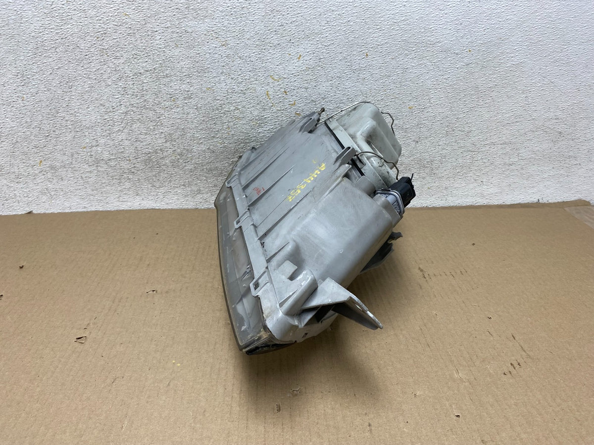 2004 to 2006 Suzuki Verona Left Driver Side Headlight AH4357 DG9