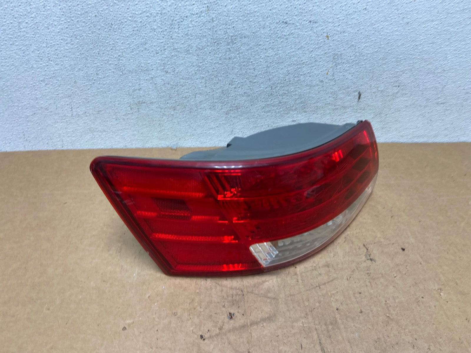 2006 2007 2008 Hyundai Sonata Left Driver Lh Side Tail Light AD6367 LK2