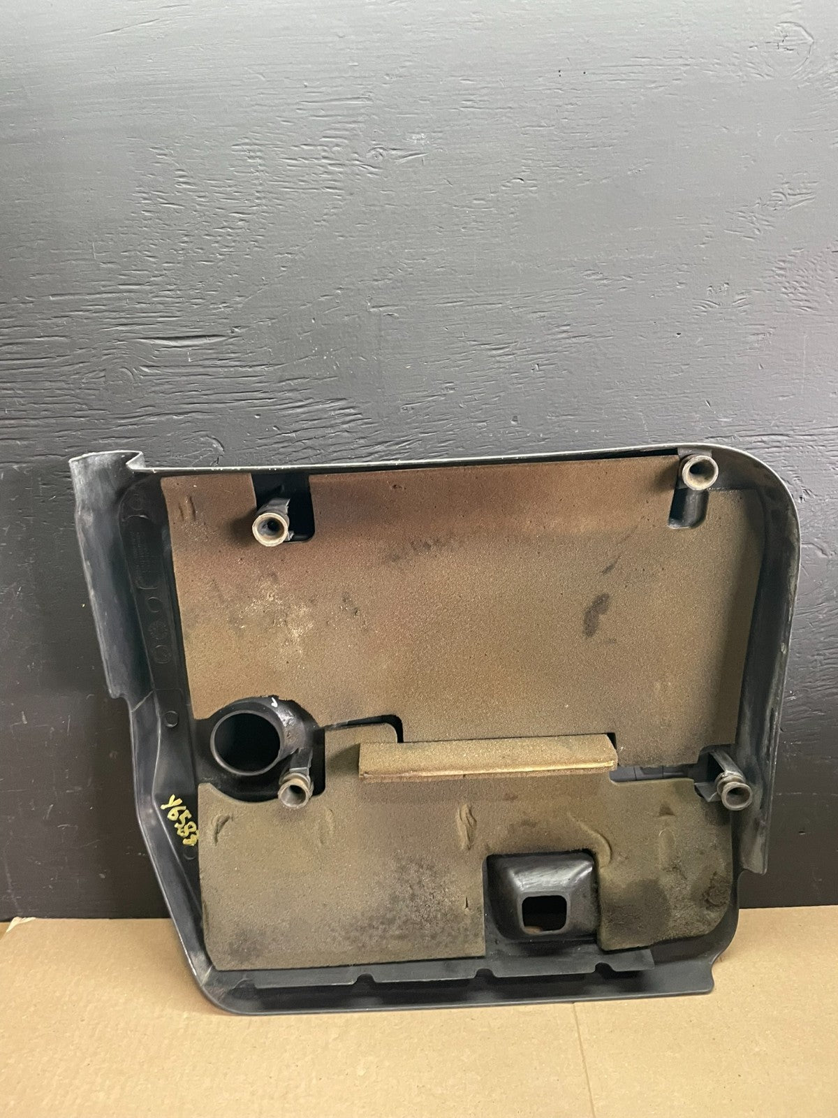 2011 to 2014 Chrysler 200 2.4L VVT Engine Motor Cover  Shield ab7827 DG5
