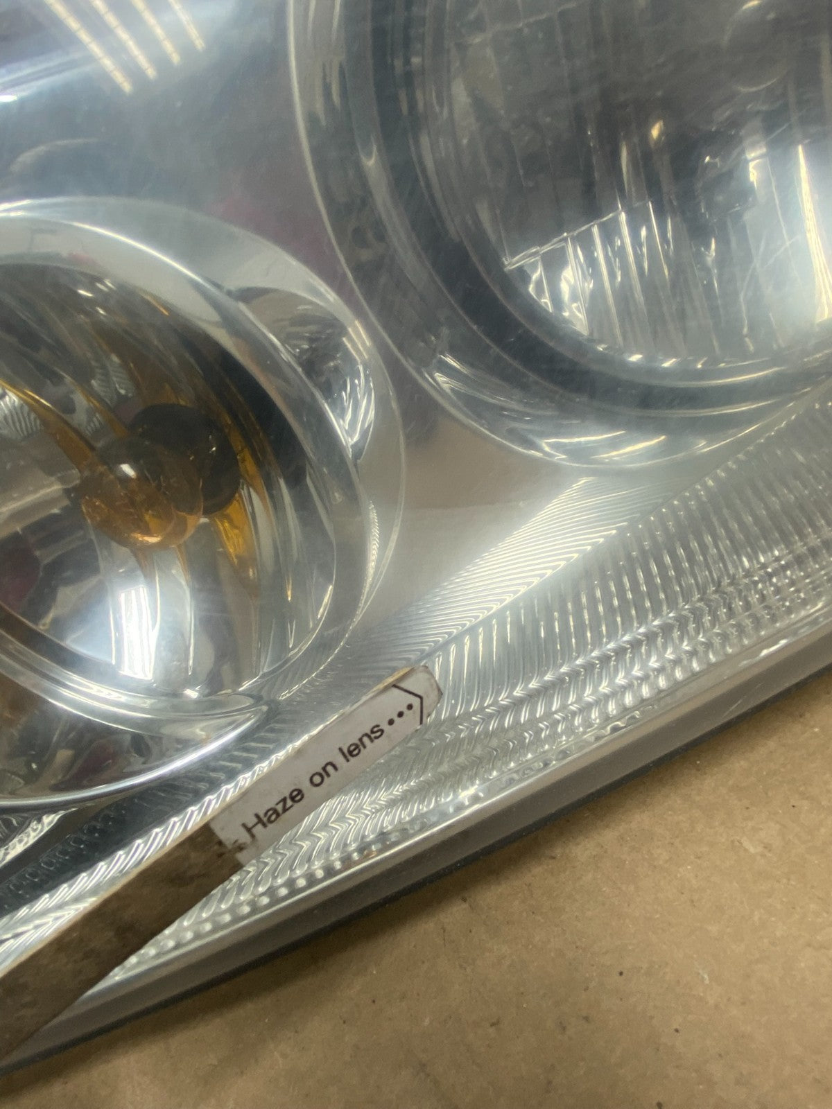 2004 to 2008 Ford F-150 F150 Left+Right Halogen Headlights AG7923 DW8