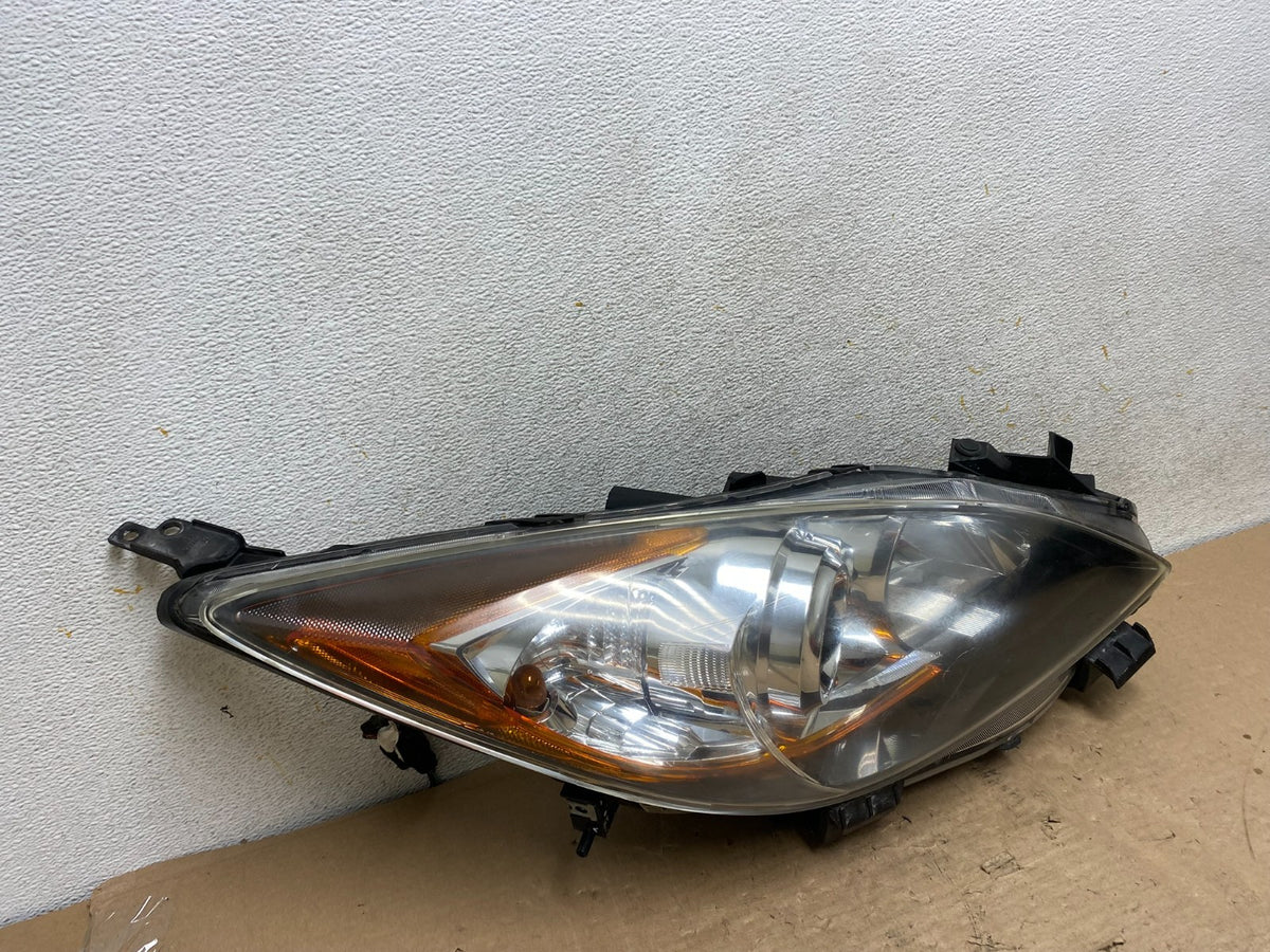 2010 - 2013 Mazda 3 Halogen Right Passenger Rh Side Headlight AI1031 DW2