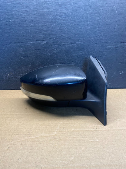 2012-2014 Ford Focus Right Passenger View Door Turn Sgn Mirror ac7945 DG0