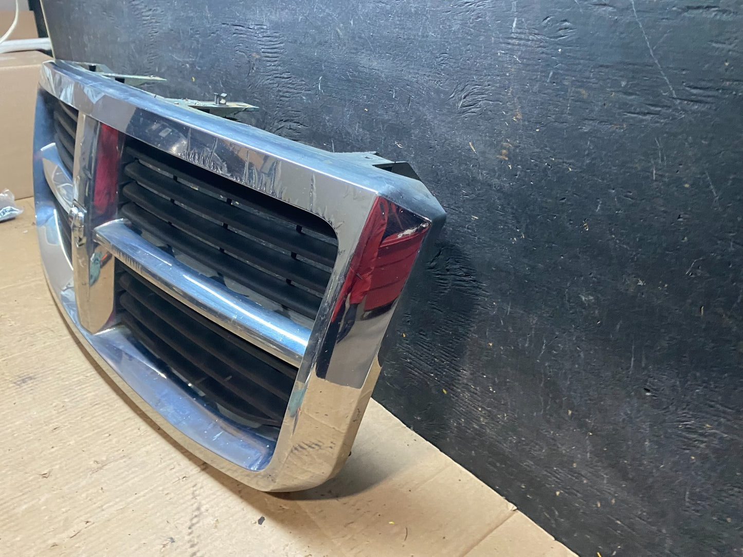 2007 2008 2009 Dodge Durango Front Upper Grill Grille U6391 DG1