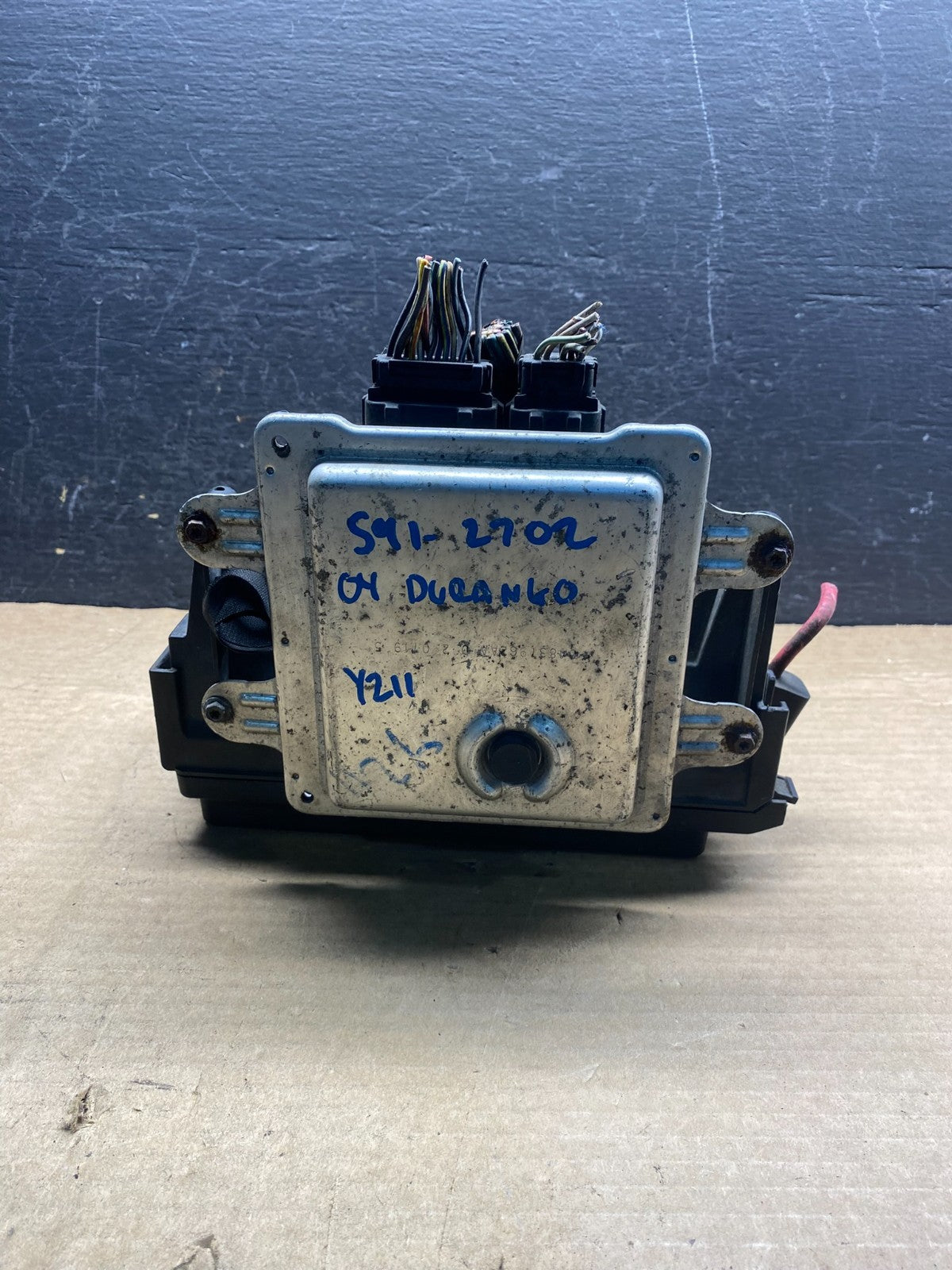 2004 2005 Dodge Durango Fusebox Fuse Box Relay Body BCM Control Module ad98024