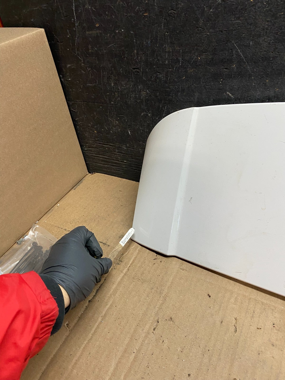 2000 to 2006 BMW X5 Trunk Hatch Spoiler OEM U6462 DG3