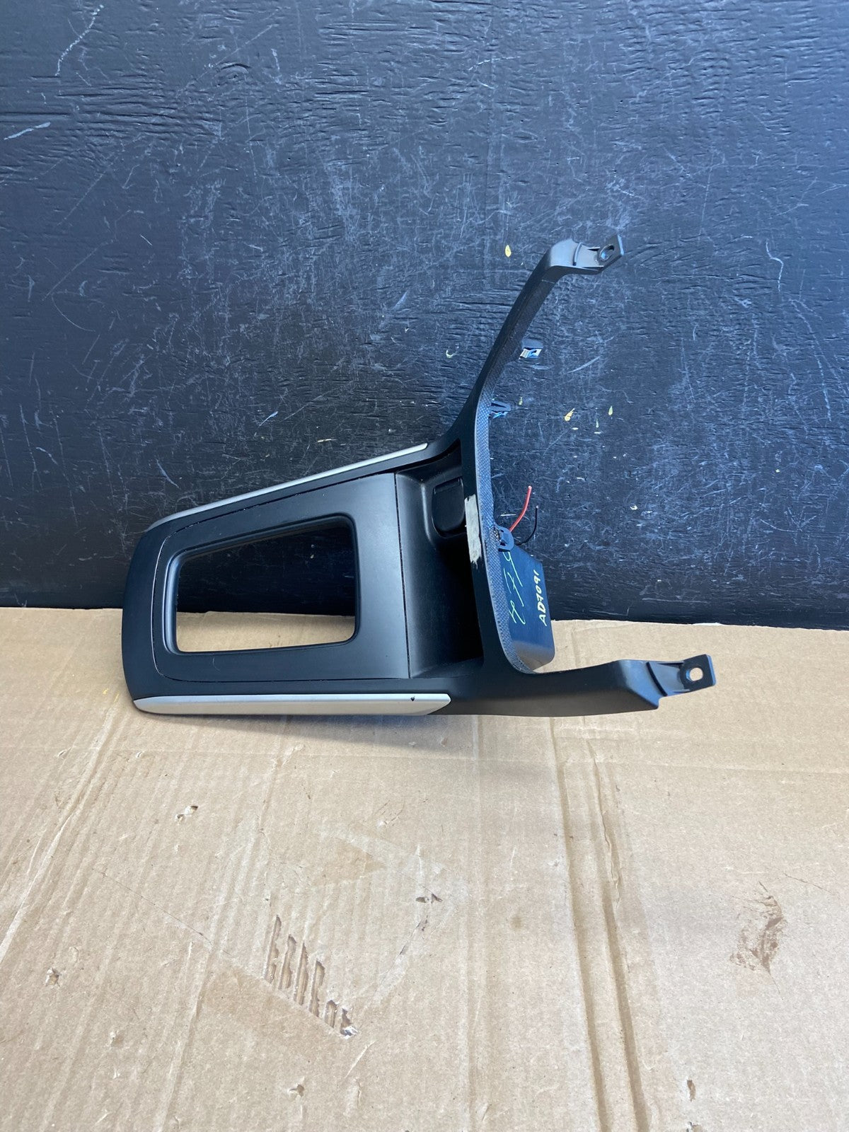 2016 to 2019 Nissan Sentra Center Console Shifter Floor Trim Bezel AD7091 DG1