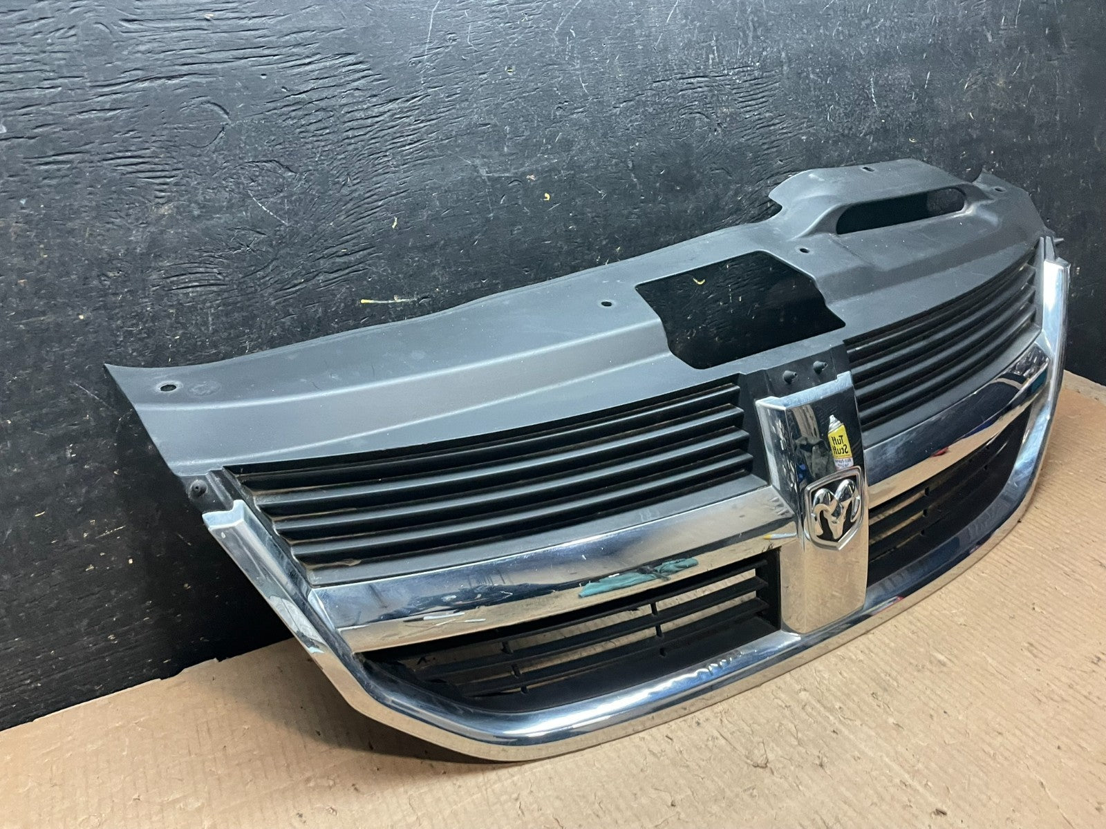 2009 to 2010 Dodge Journey Chrome Front Upper Grill Grille OEM Y6432 DG1