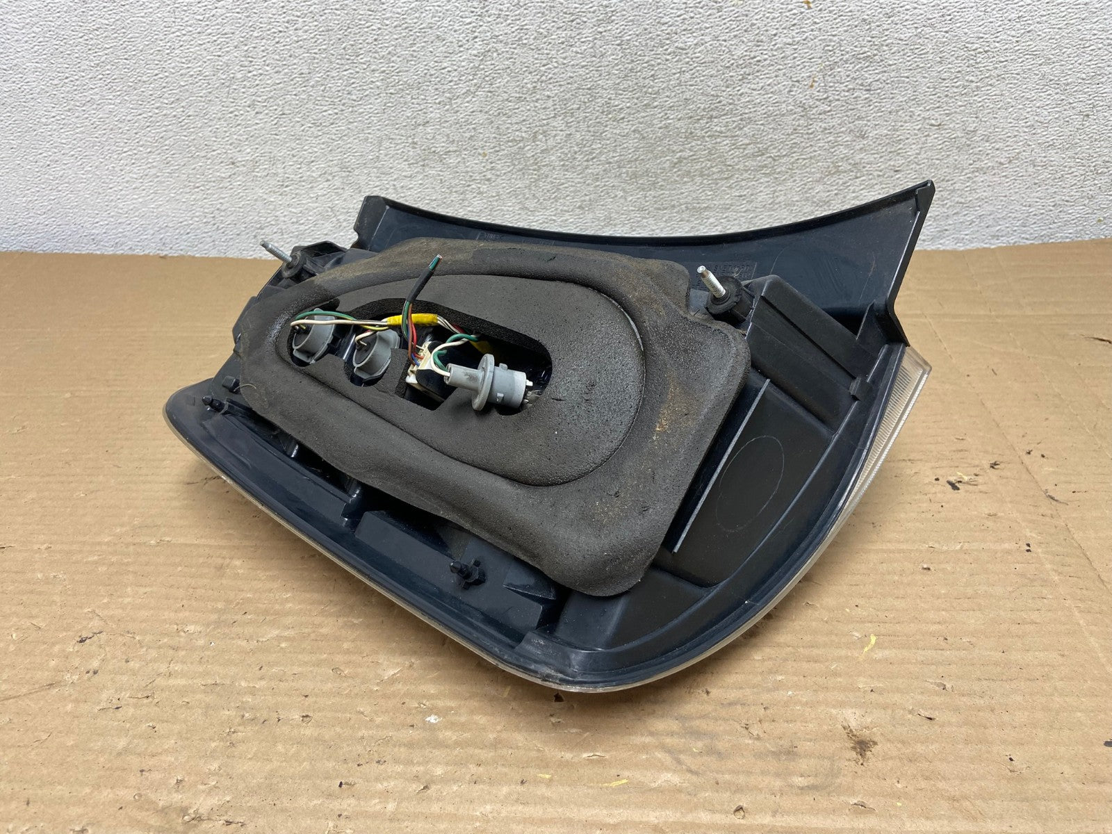 2006 to 2009 Toyota Prius Tail Light Right Passenger Side AG9030 LK6