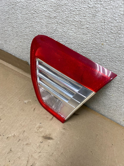2006 - 2009 Mercury Milan Right Passenger Rh Side Tail Light Inner U1041 DW1