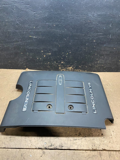 2002 to 2004 Lincoln Navigator 5.4L V8 Engine Motor Cover u6164 DG1