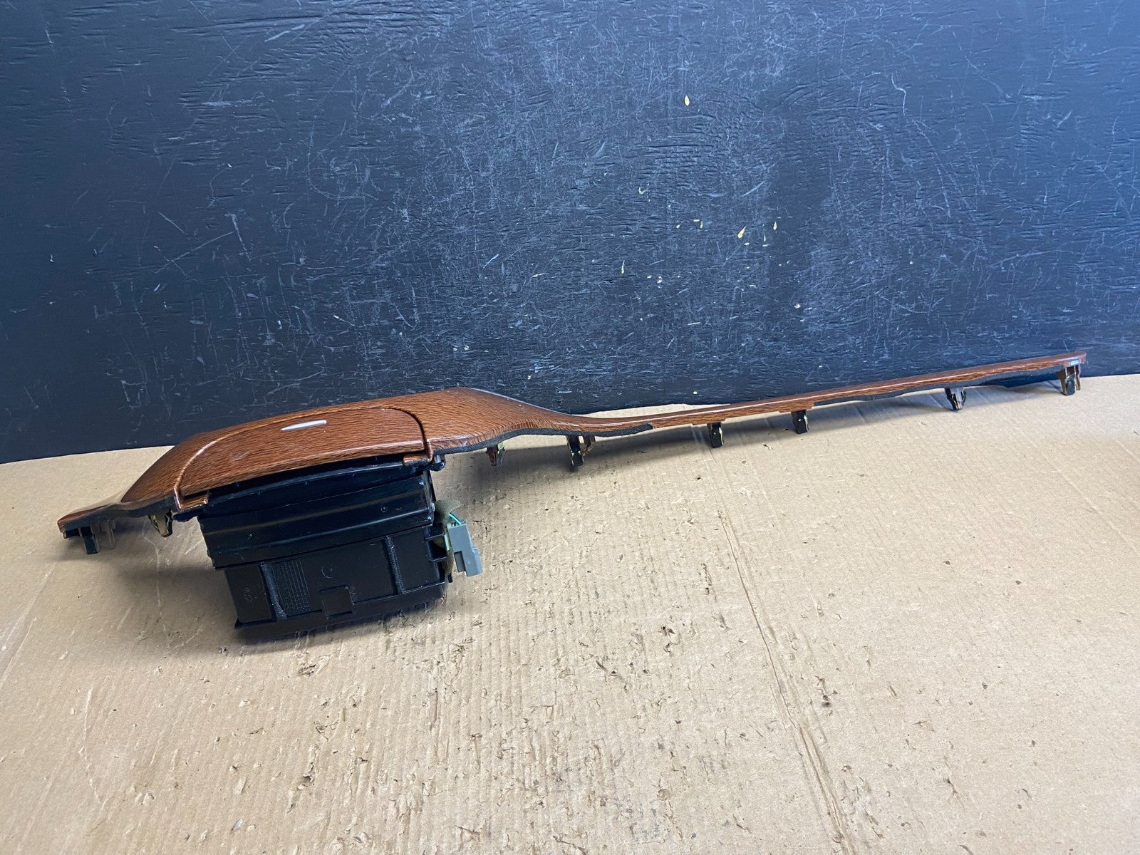 2007 to 2012 Hyundai Santa Fe Center Dashboard Wood Panel Molding AF1566 DG1