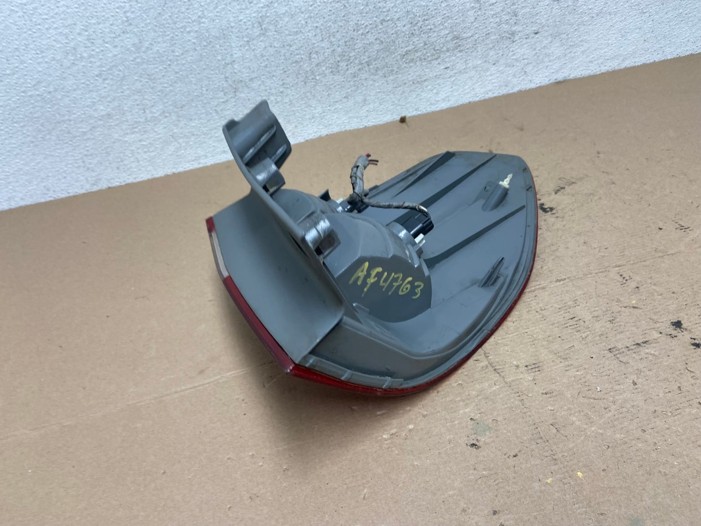 2005 2006 2007 Honda Odyssey Left Driver LH Side Tail Light AF4763 LK6