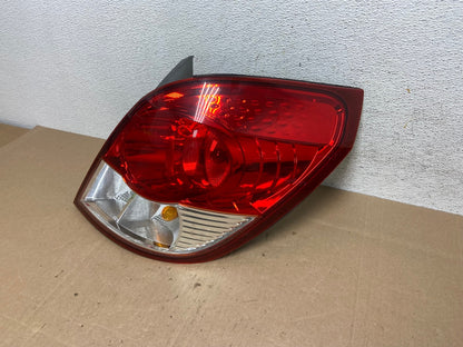 2008 2009 2010 Saturn Vue Right Passenger Rh Tail Light Side AE5068 LK1