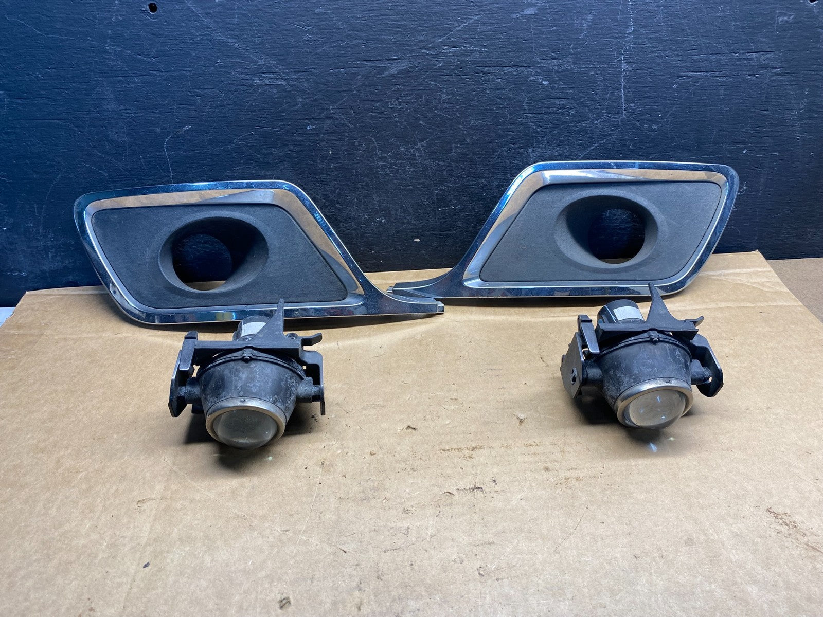 2010 2011 2012 Lincoln MKZ Left+Center+Right Set Side Fog Lights ad7579 DG0